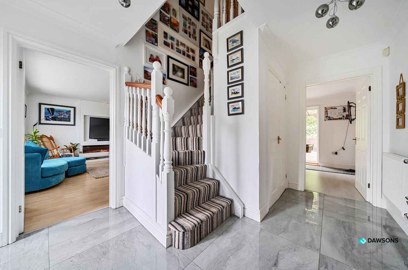 Waverley Drive, Mumbles, Swansea, SA3 5SY